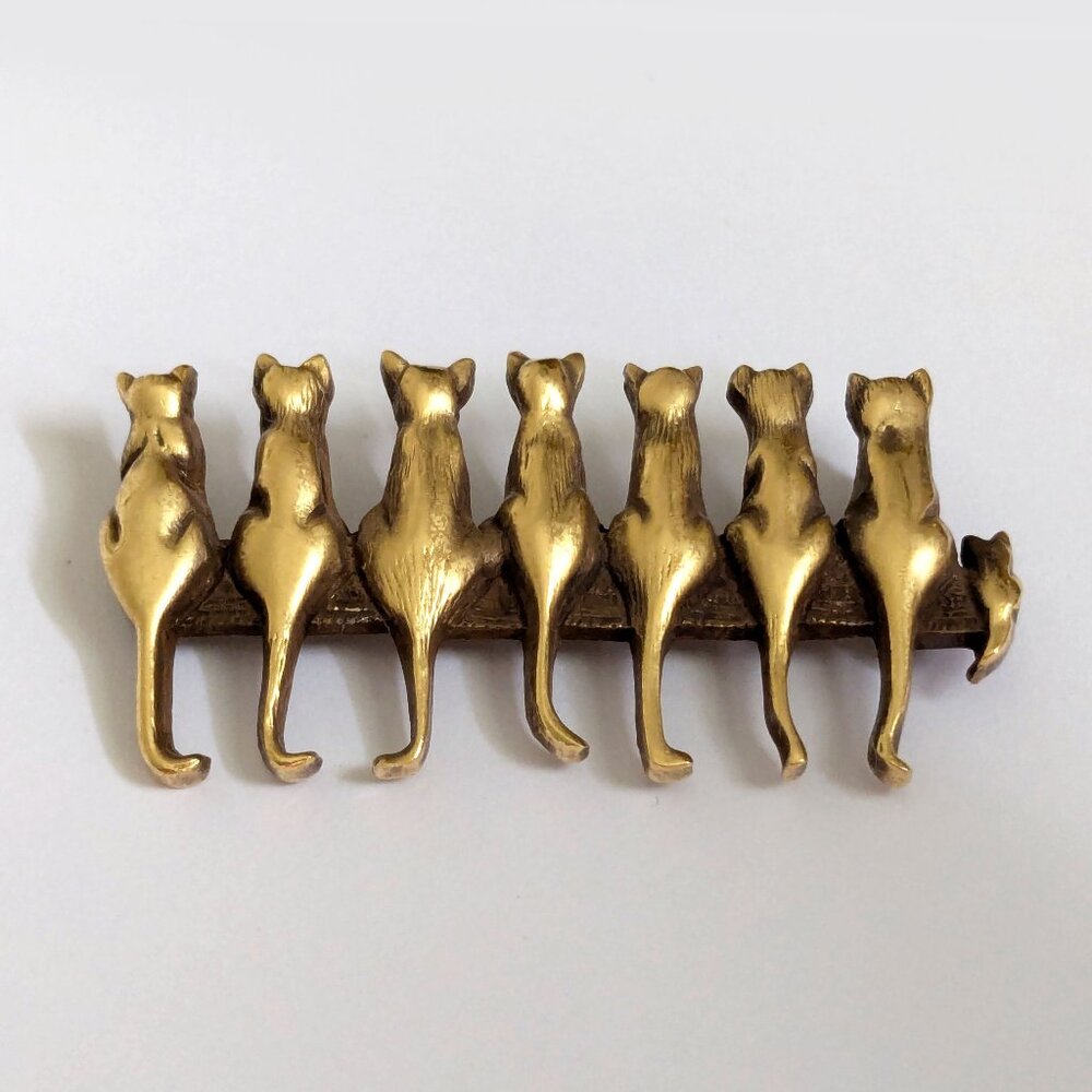 Vintage MFA Museum Fine Art Brass Family Cat Brooch